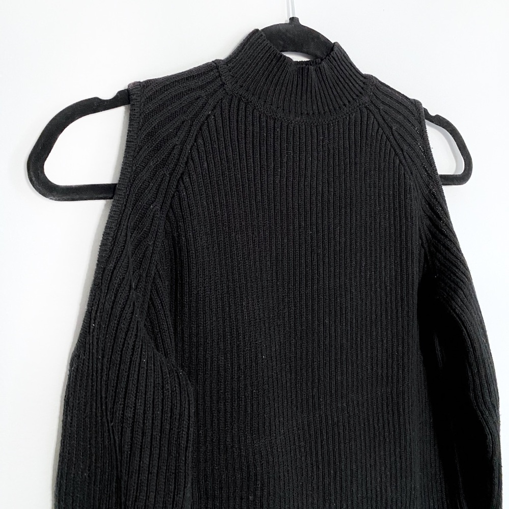 Cold-Shoulder Ribbed Knit Sweater - Picture 4 of 4